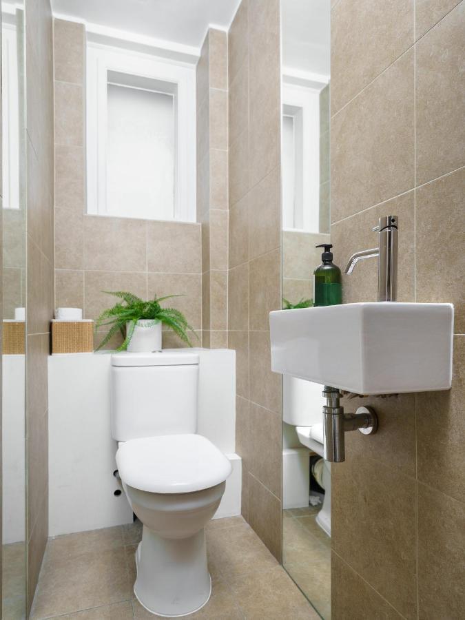 Huge & Central 3 Bedr, 4 Beds, Covent Gdn London Bagian luar foto