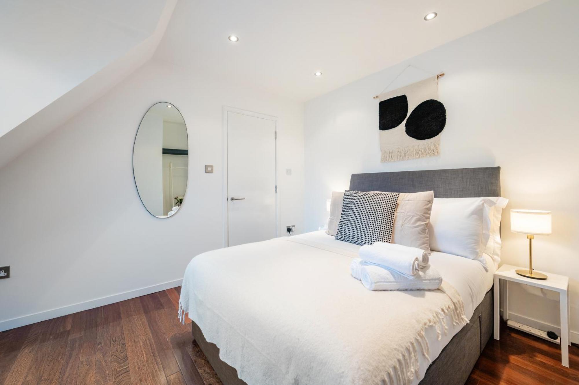 Huge & Central 3 Bedr, 4 Beds, Covent Gdn London Bagian luar foto